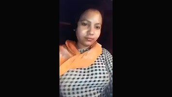 Horny Village Bhabi Showing
