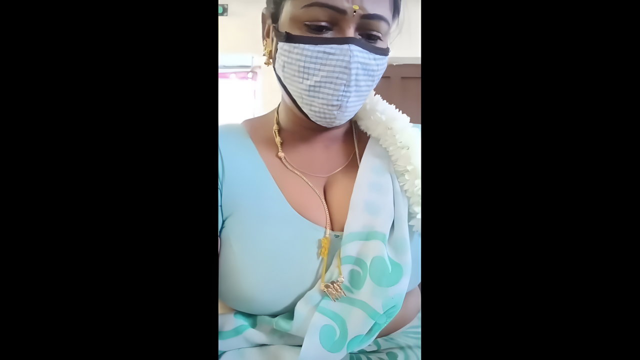 Sexy Desi Aunty Big Boobs MMS Leak