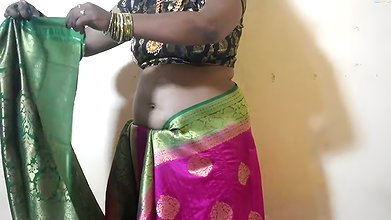 Hot Aunty Saree Part 2 Indian Sex MMS Leak