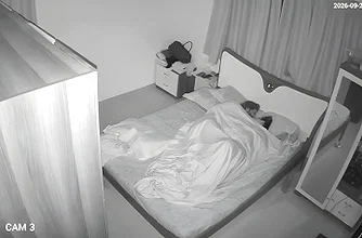 NIGHT SHOW HUSBAND AND WIFE Indian Sex MMS