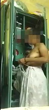 Bhabhi Showing Her Boobs While Changing Blouse – Indian Sex MMS