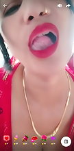 Aunty Teasing in Chat Mydesi xxx