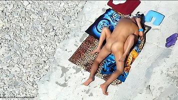 Fuck in beach
