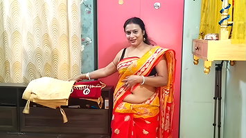 Aunty showing navel How to change window curtain