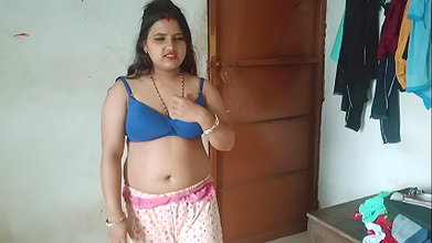 Desi hot bhabi dance