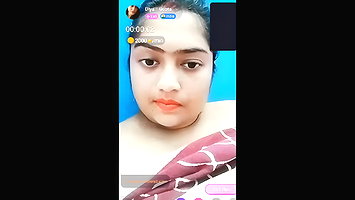 Diya Gupta showing her boobs and black pussy on chamet live with face