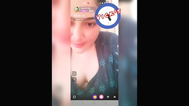 Cute pk bhabi chamet