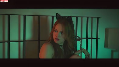 Emilia Schle – high society