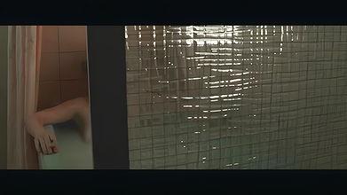 Emma Booth – hounds of love