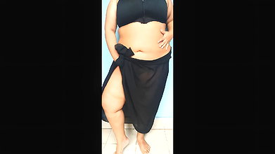 Desi aunty taking bath & neighbor boy hid and then fucked – Hindi Fuck