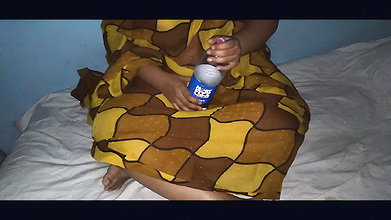 Desi Bhabhi bathroom mein kapde dhote hai jab devar aya uski moti gand jabardasti chudai (Huge cum Behind her) Hindi sex