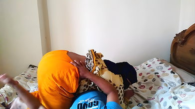 Horny saas ne damad ka bada lund dekha aur uski chudai kar dee – Indian Mother-in-law Riding