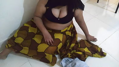 I have a hot Indian maid, every morning I fuck her while she cleans the house – Full Movie