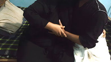 Muslim Hijab Bhabhi & Devar kolkata ke hotal bhaag gaya – Secret Choda chudi