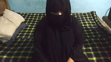 audi burka muslim Aunty Chudai dwara Indian ladki – desi