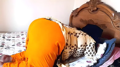 X Tamil Ma ko Moti Gand Chudai Apni Beta – Roughly Anal Fucked and Destroy Huge Ass (Clear Hindi Audio)