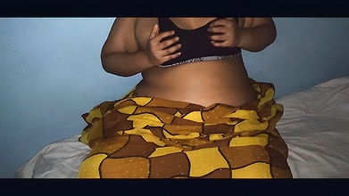 Tamil Nadu hot aunty big bobs