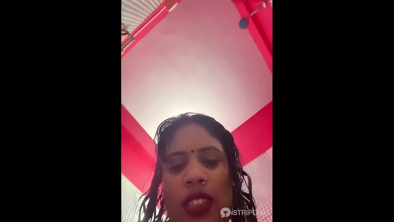 Sweti Fingering Pussy in Indian Sex MMS Leak