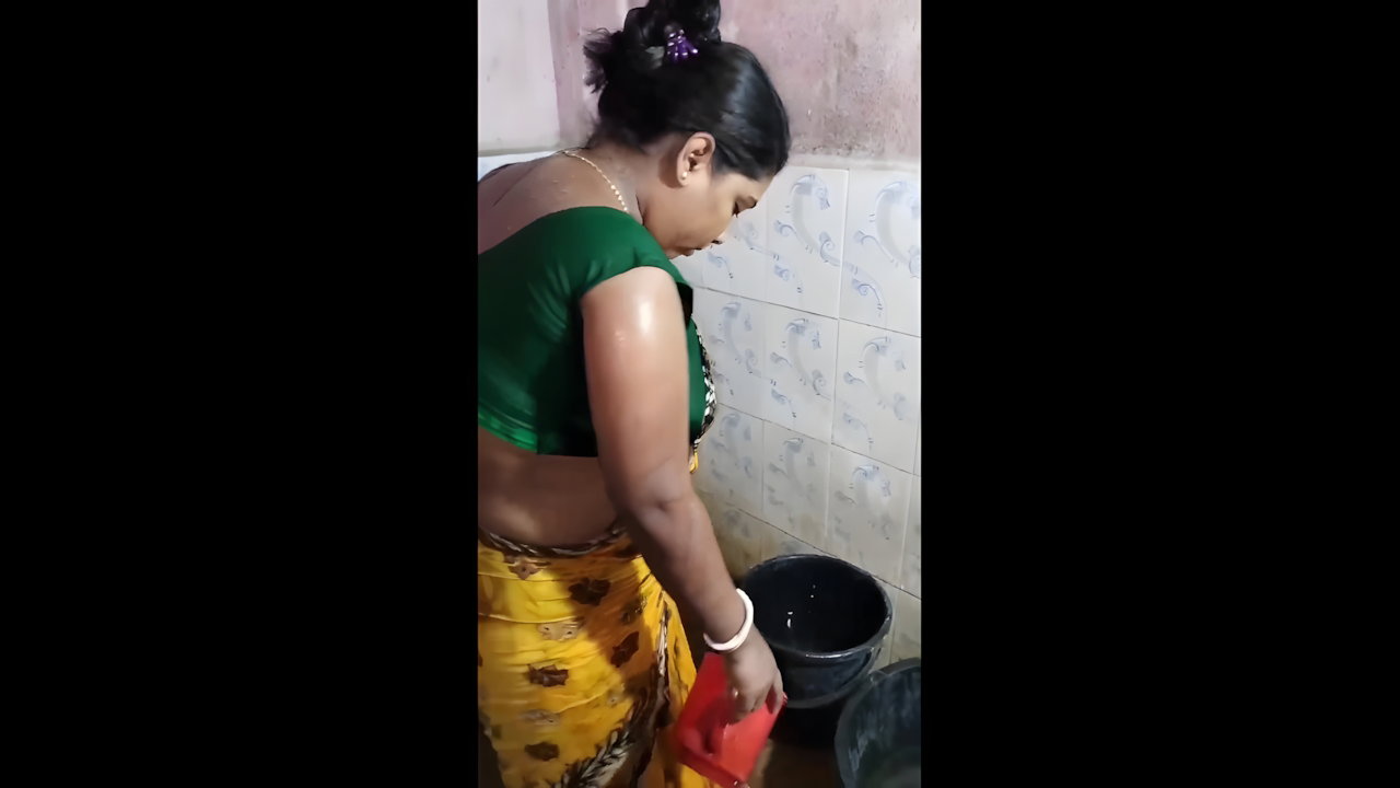 Youtuber Mallika bibhas11
