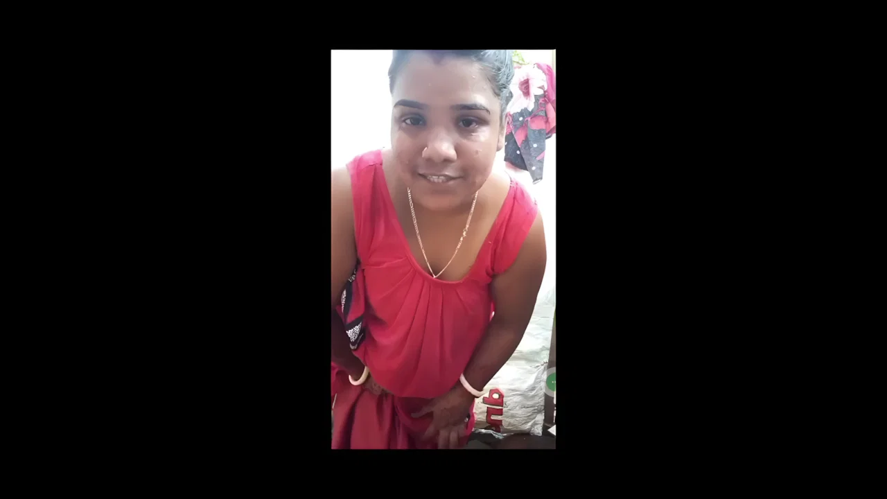 Hot Mona Exposes All in Indian Sex MMS Leak
