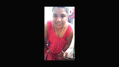 Hot Mona Exposes All in Indian Sex MMS Leak