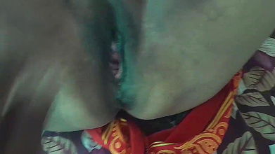 Aaj bhabhi ka sabkuchh dikhata.