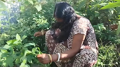 Desi Bhabhi in Jungle