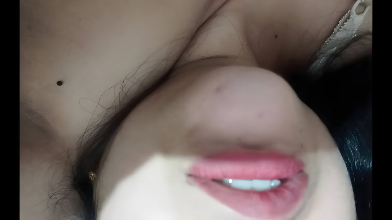 Pakistani Sex MMS: Bhabhi Blowjob Dever Secret Caught