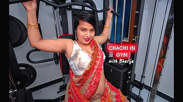 Desi Chachi Workout in Gym with Saree My Desi