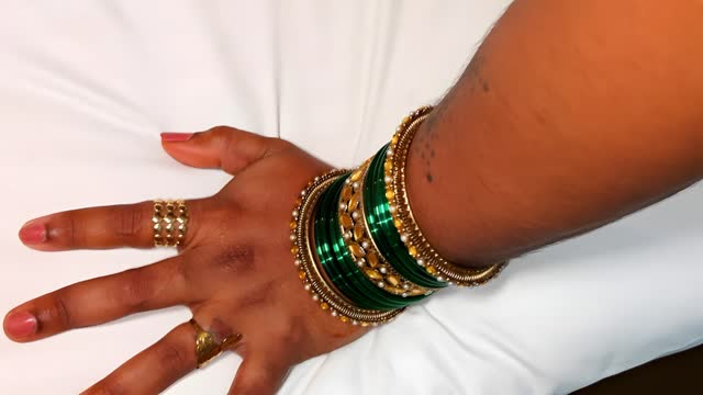 Desi Indian Bhabhi Dever Hardcore Sex MMS