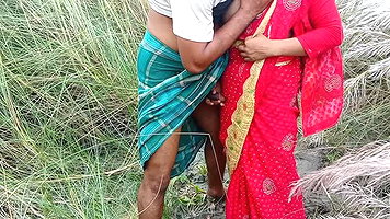 Fuck Outdoors Jungle with My Desi Step Stepsister MMS