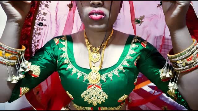I Fucked My Friend’s Wife and It Was Amazing – Indian Sex MMS