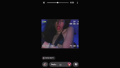 CUTE GIRLFRIEND NUDE PUSSY FINGERING BY BF 22