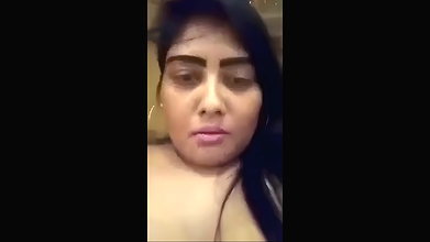 Horny Bhabhi Showing Her Asshole, Rubb Pussy For Lover 22