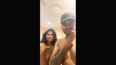 SEXY INDIAN MAAL GF STRIPPING NUDE BATHING GIVING DEEP BLOWJOB  UPDATES 16 CLIPS  29