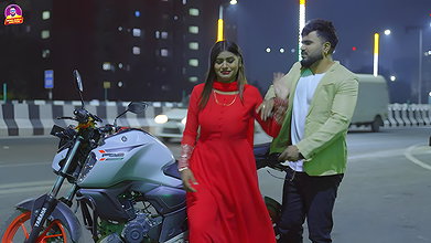Sweety Sonal hot song – Navel felt 22