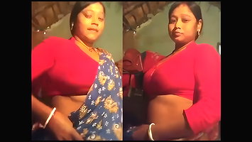 Unsatisfied Bengali Sexy Boudi Showing