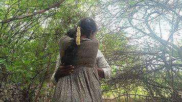 Housewife Sucks Cock Outdoors in Indian Sex MMS