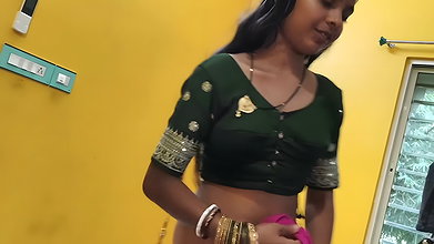 Love marriage couple fucking in Indian dasi village