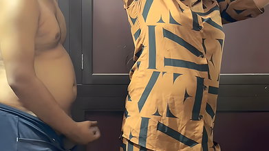 Indian Bhabhi Fucked by Devar While Doing Make-up