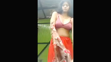 Village Bhabi Showing Asshole Before Bath