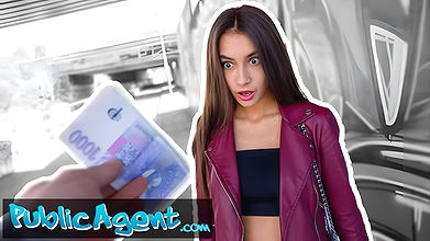 Beautiful brunette babe with a stunning figure fucked outdoors