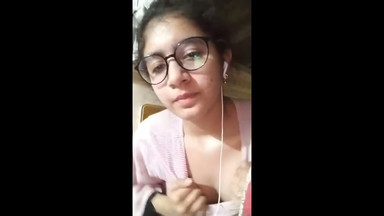 Chashmish pakistani girl showing and both holes fingering taste own cum 11 vids 2 6