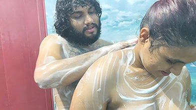 Bath romance with hand job and lip lock