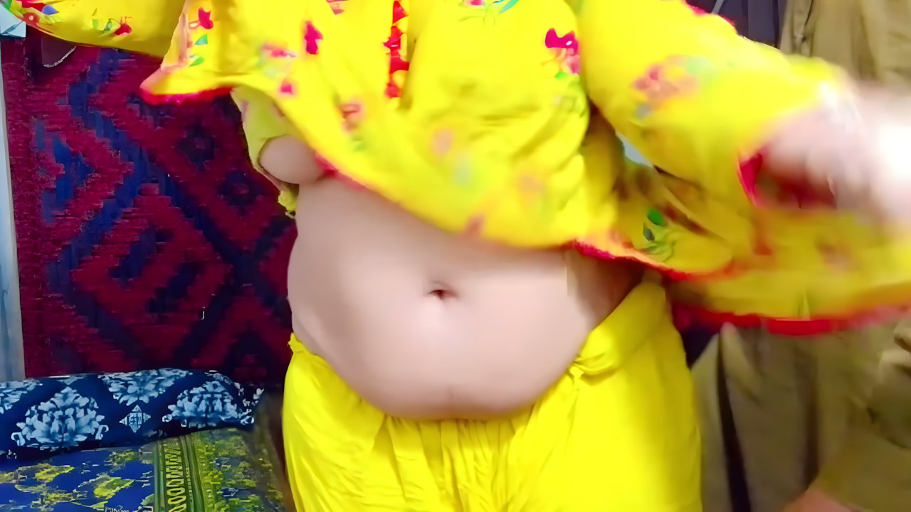 Aabha Paul School Girl