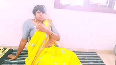 Indian Middle Age Stepaunty Enjoyed StepDaughter’s Husband Bog Dick. Telugu Dirty Talks