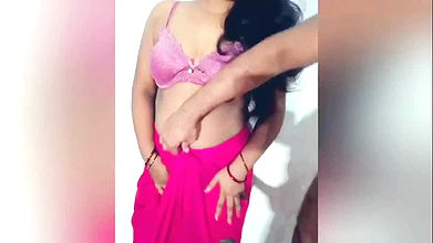 Padosi ne meri aunty ki chudai kar di