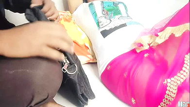 The beautiful wife called the doctor and had sex,with talking