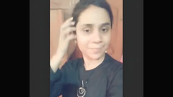 Desi girl hairy pussy