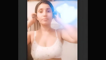 Pk sexy wife hot fgr